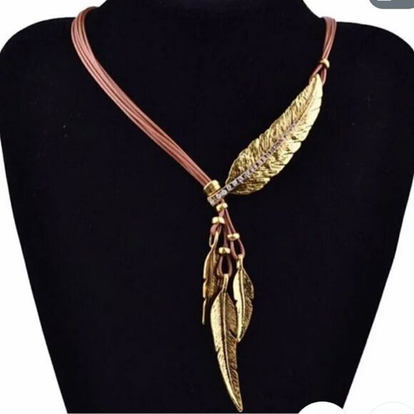 NWT StainlessSteel Feather Tree leaf Multi layer necklace , Adjustable - Picture 2 of 10